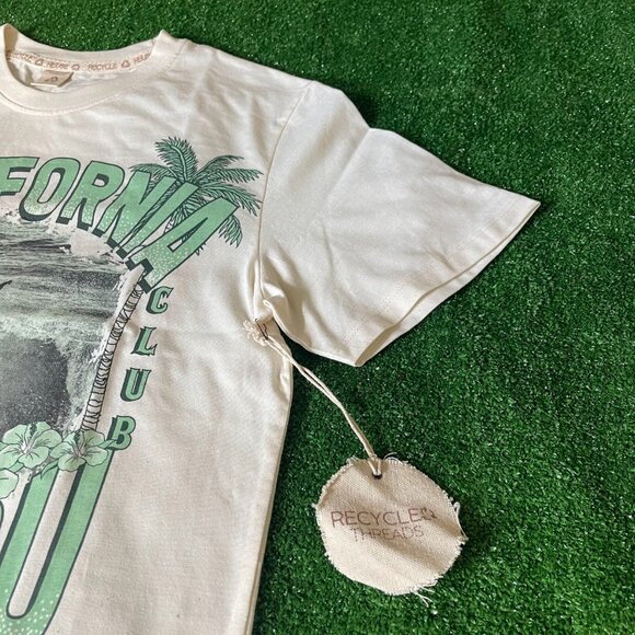Recycled Threads Malibu California 1991 Surf Club Beige SS T-Shirt Size S NEW - Picture 3 of 15